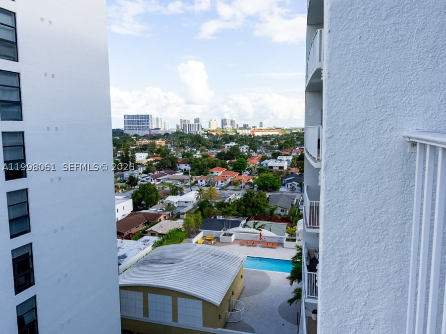 Real estate property located at 3180 22nd Ter #1205, Miami-dade, Midtown Lofts Condo, Miami, FL