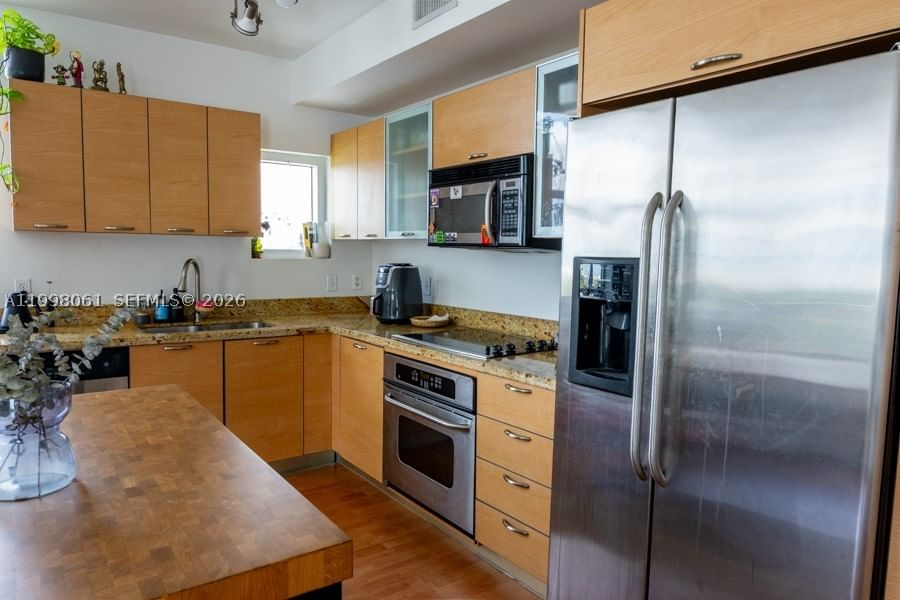Real estate property located at 3180 22nd Ter #1205, Miami-dade, Midtown Lofts Condo, Miami, FL
