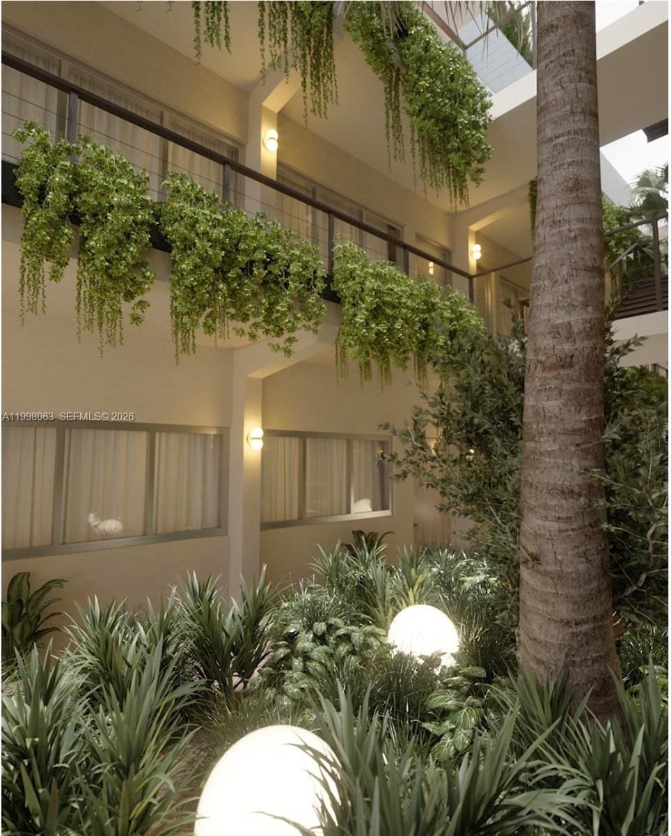 Real estate property located at 250 Collins Av #212, Miami-dade, Ocean Beach Fla Sub, Miami Beach, FL