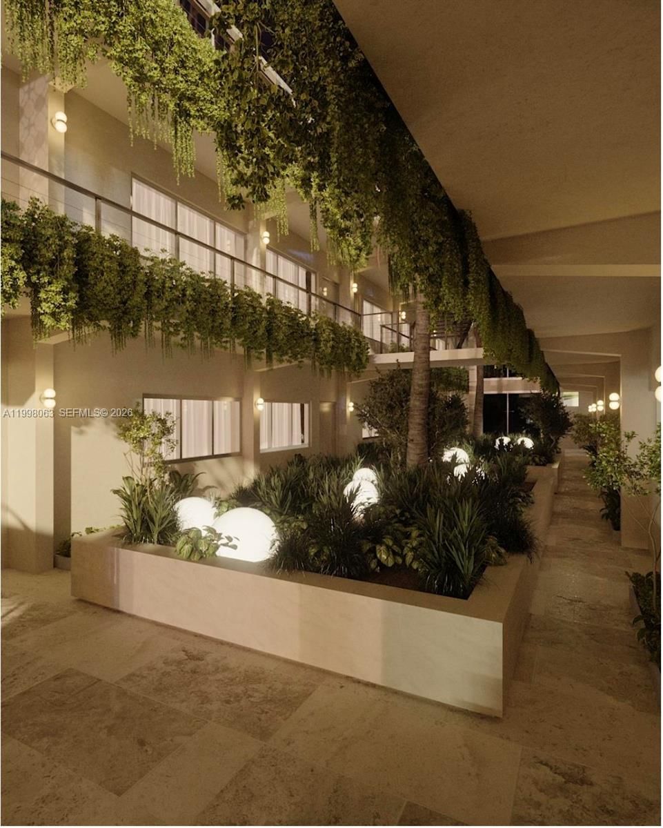 Real estate property located at 250 Collins Av #212, Miami-dade, Ocean Beach Fla Sub, Miami Beach, FL