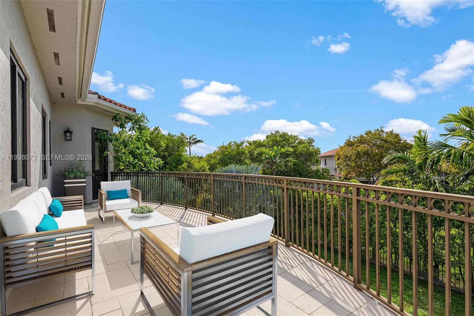 Real estate property located at 7613 188th Ter, Miami-dade, Cutler Cay, Cutler Bay, FL