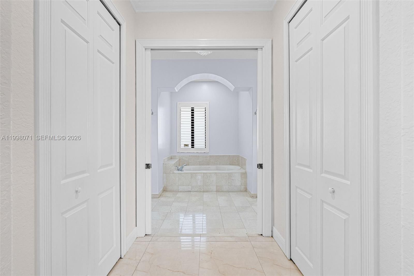 Real estate property located at 7613 188th Ter, Miami-dade, Cutler Cay, Cutler Bay, FL