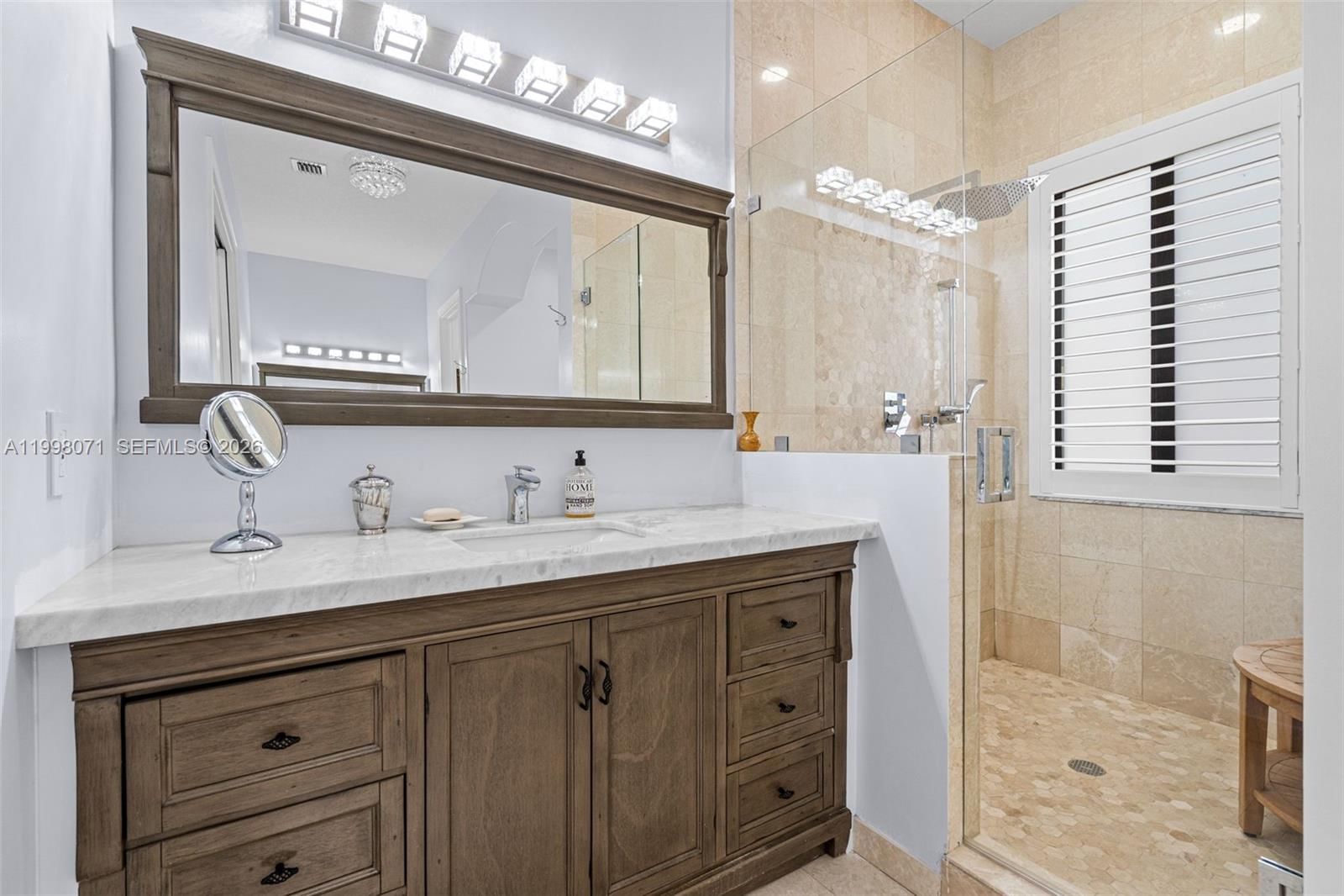 Real estate property located at 7613 188th Ter, Miami-dade, Cutler Cay, Cutler Bay, FL