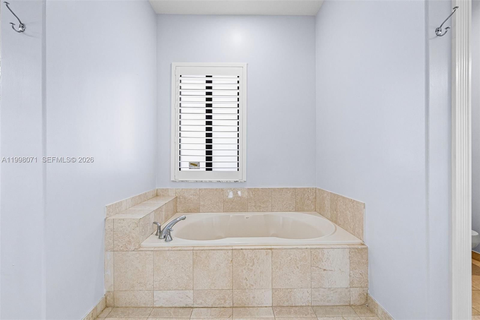 Real estate property located at 7613 188th Ter, Miami-dade, Cutler Cay, Cutler Bay, FL