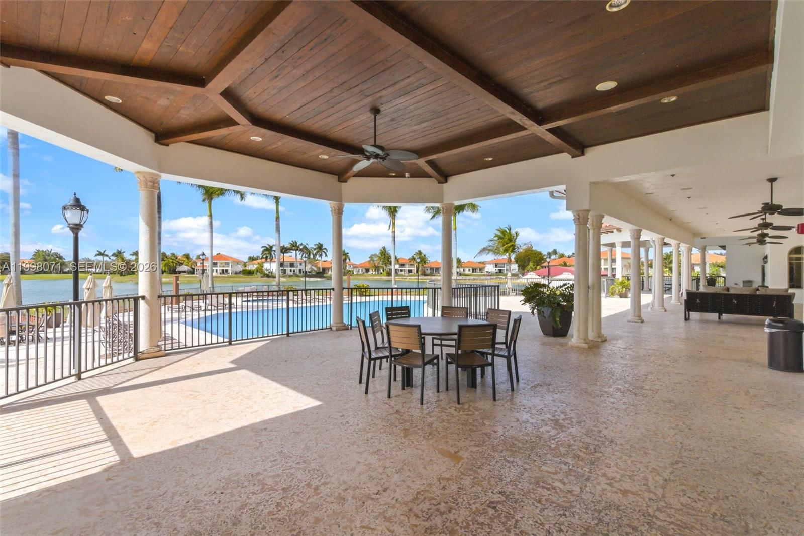 Real estate property located at 7613 188th Ter, Miami-dade, Cutler Cay, Cutler Bay, FL