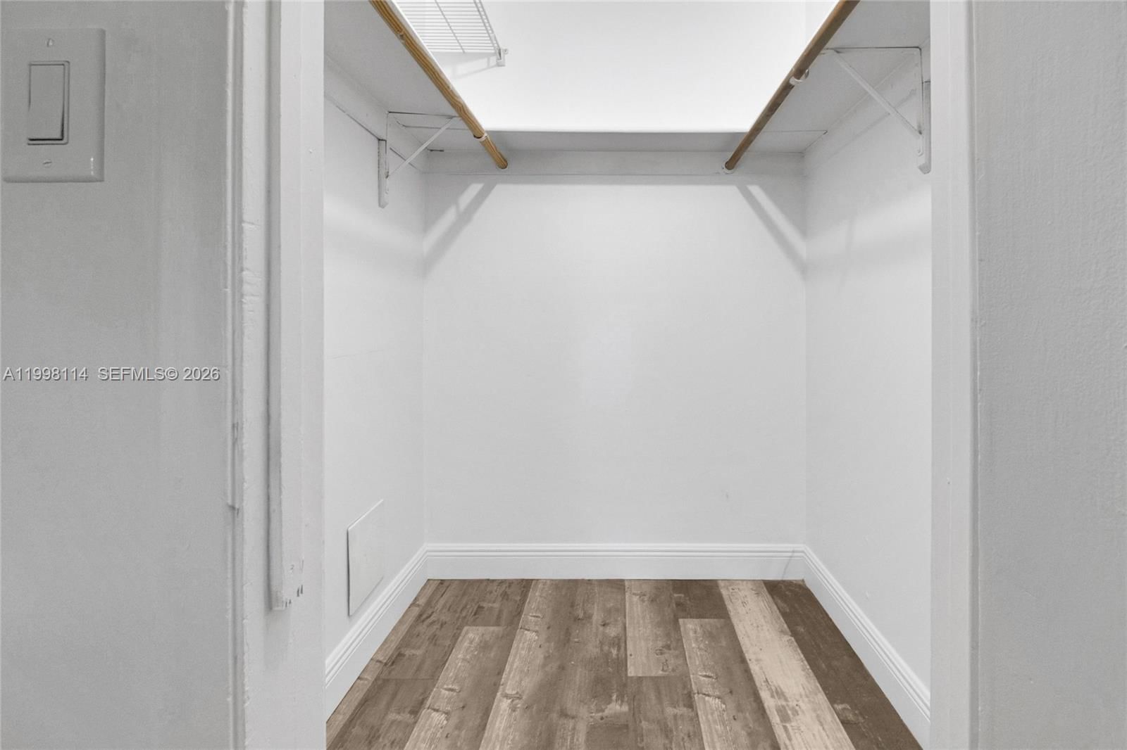 Real estate property located at , Broward, Tudor Manor Condo, Fort Lauderdale, FL