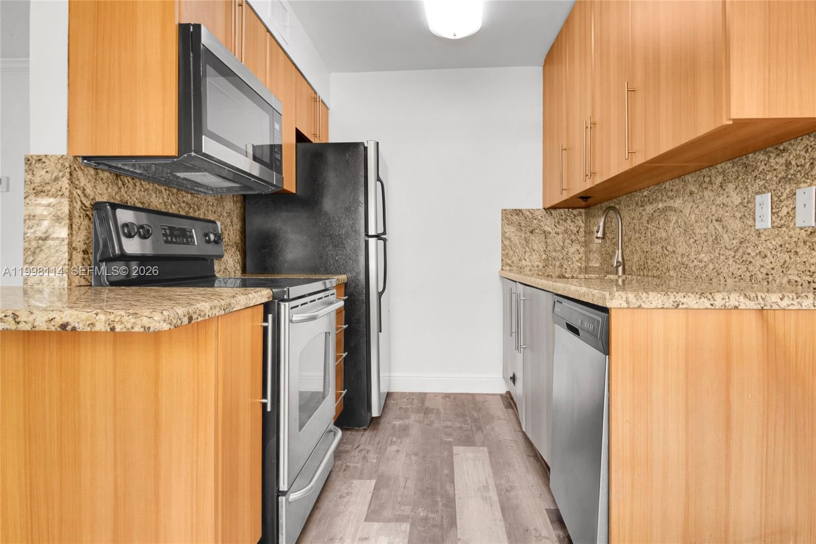 Real estate property located at , Broward, Tudor Manor Condo, Fort Lauderdale, FL