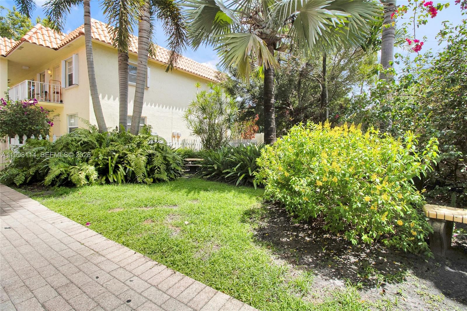 Real estate property located at , Broward, Tudor Manor Condo, Fort Lauderdale, FL