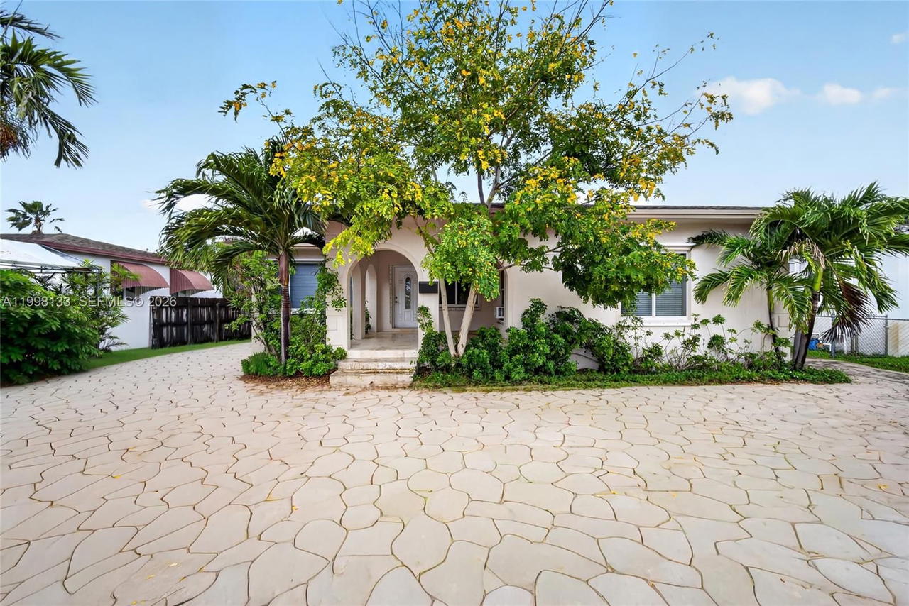 Real estate property located at 6881 27th St, Miami-dade, Artbilt Homes, Miami, FL