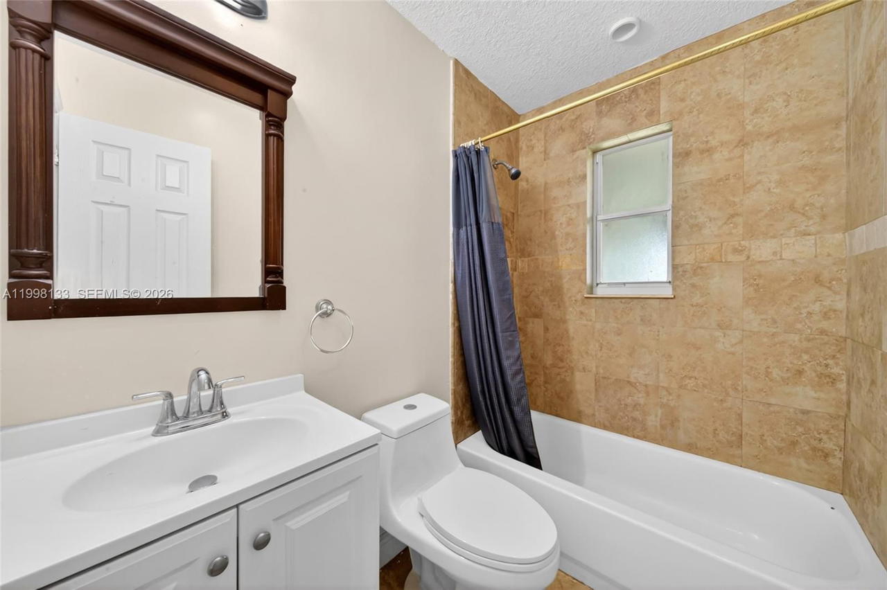 Real estate property located at 6881 27th St, Miami-dade, Artbilt Homes, Miami, FL