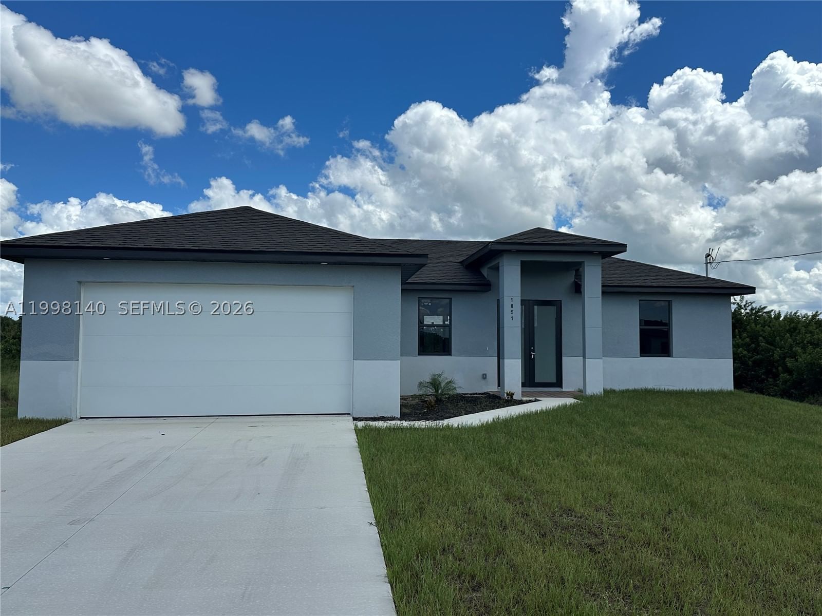 Real estate property located at 1051 Eisenhower BLVD, Lee, L3, Lehigh Acres, FL