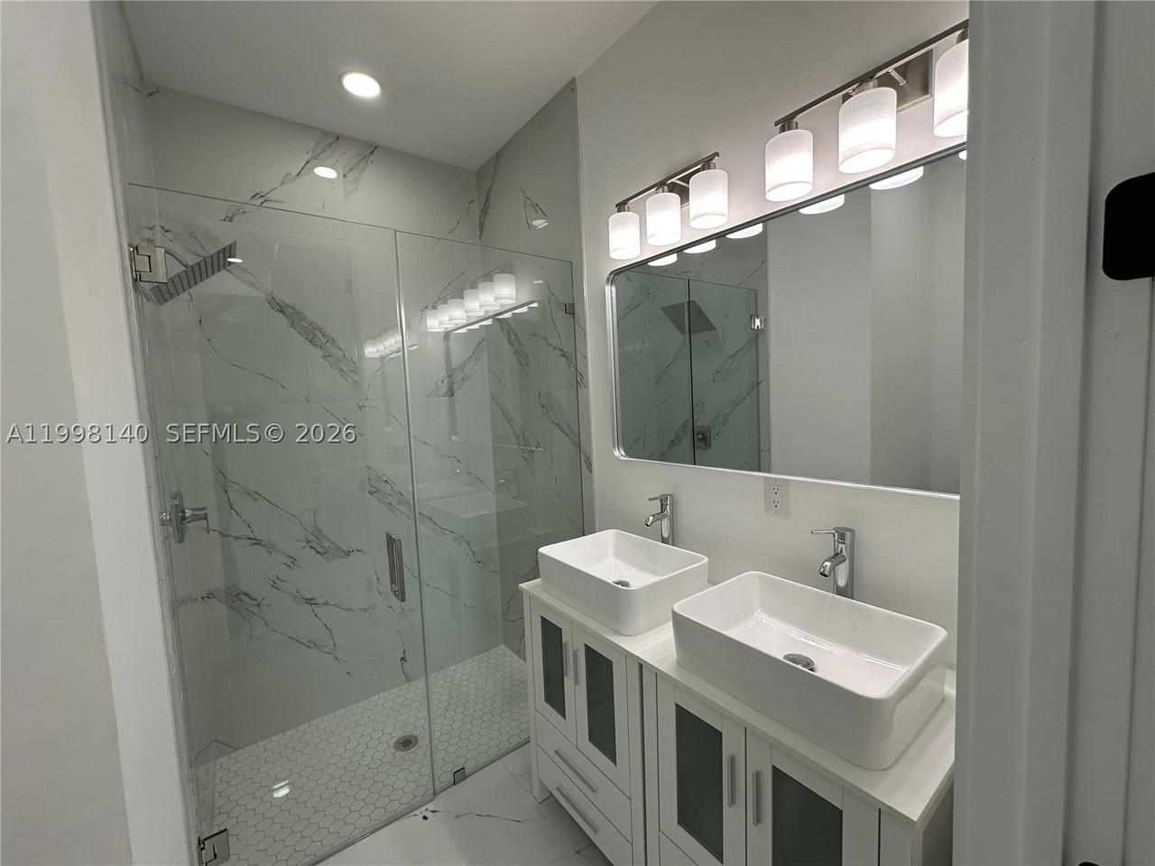 Real estate property located at 1051 Eisenhower BLVD, Lee, L3, Lehigh Acres, FL