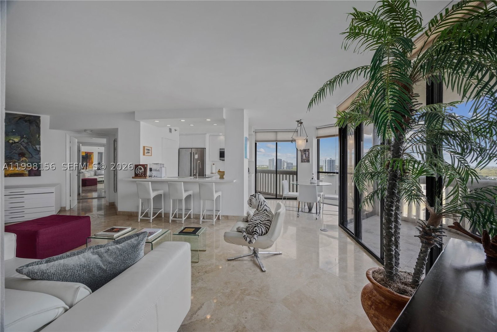 Real estate property located at 1000 Island Blvd #1910, Miami-dade, 1000 Isl Blvd Williams Is, Aventura, FL