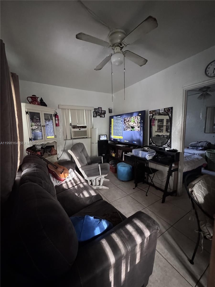 Real estate property located at 2416 12th St, Miami-dade, New Silver Crest, Miami, FL