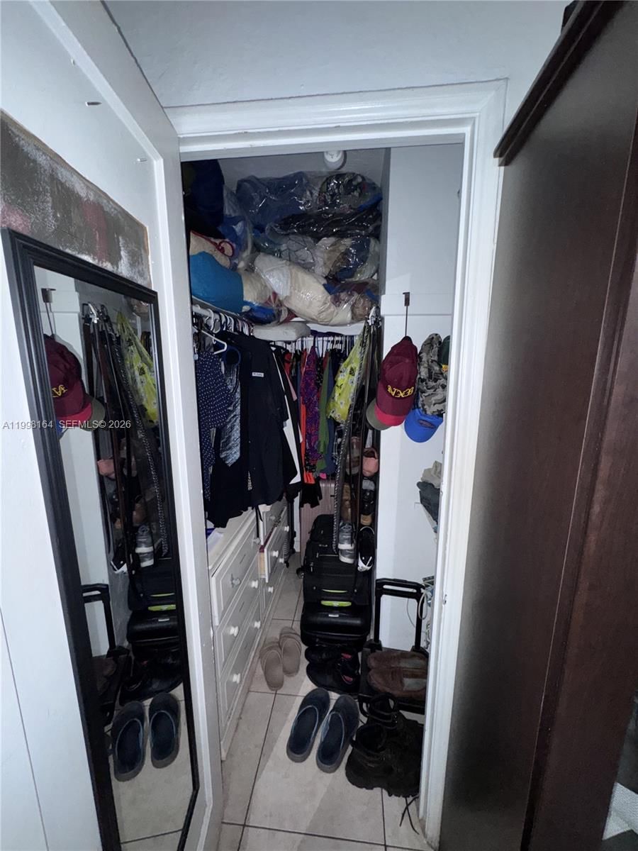 Real estate property located at 2416 12th St, Miami-dade, New Silver Crest, Miami, FL