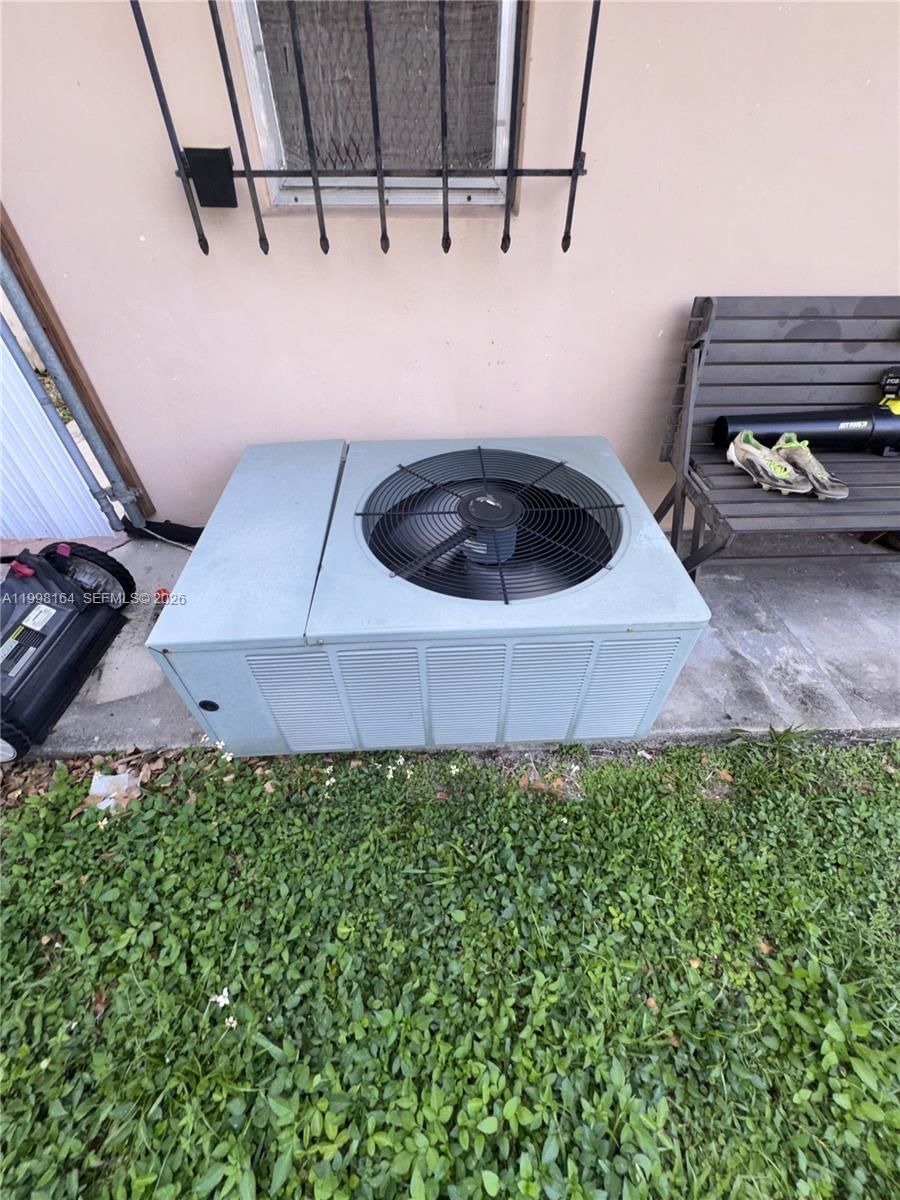 Real estate property located at 2416 12th St, Miami-dade, New Silver Crest, Miami, FL