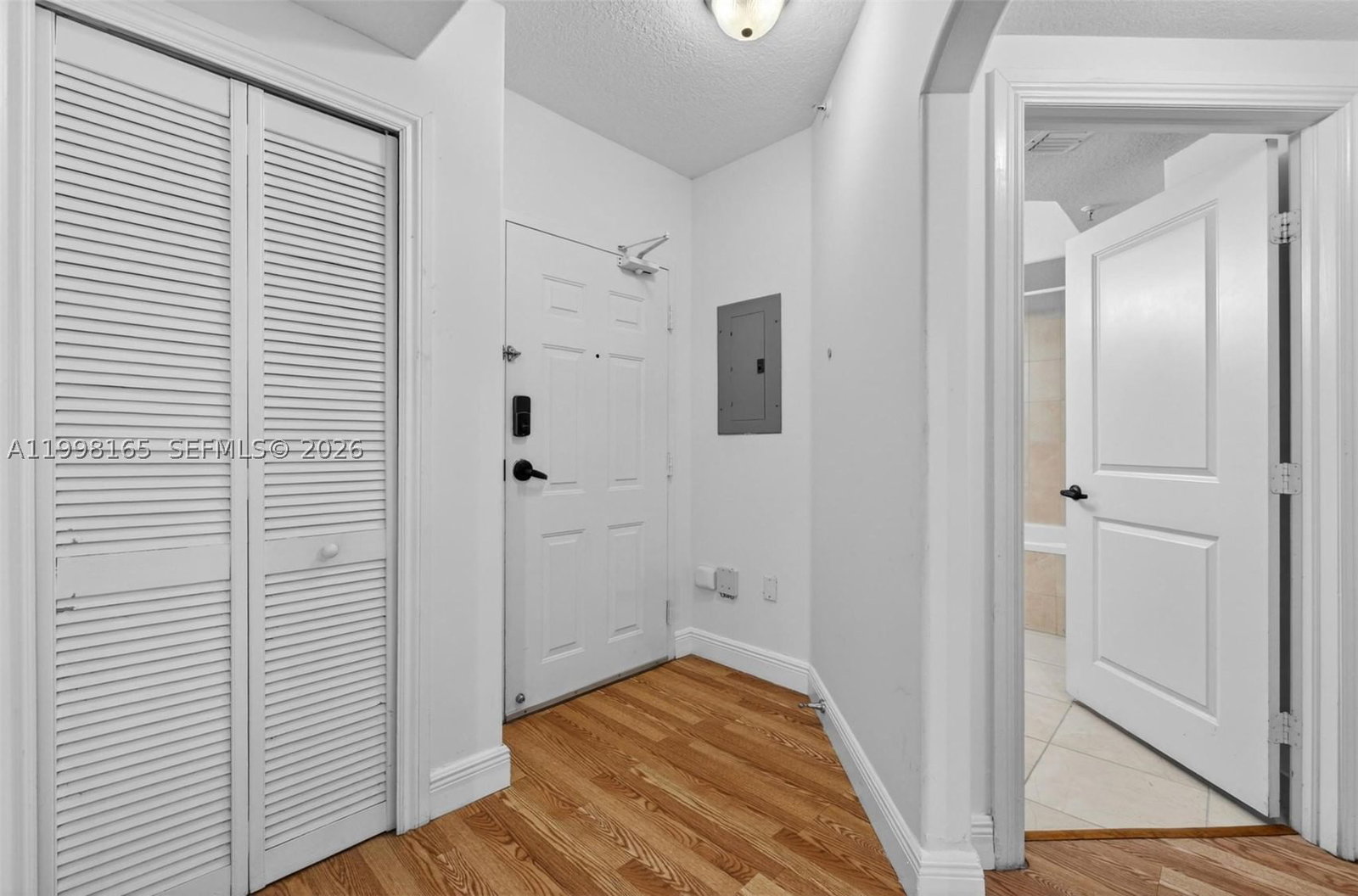 Real estate property located at 2301 27th Ave #906, Miami-dade, The Luxor Residences Cond, Miami, FL