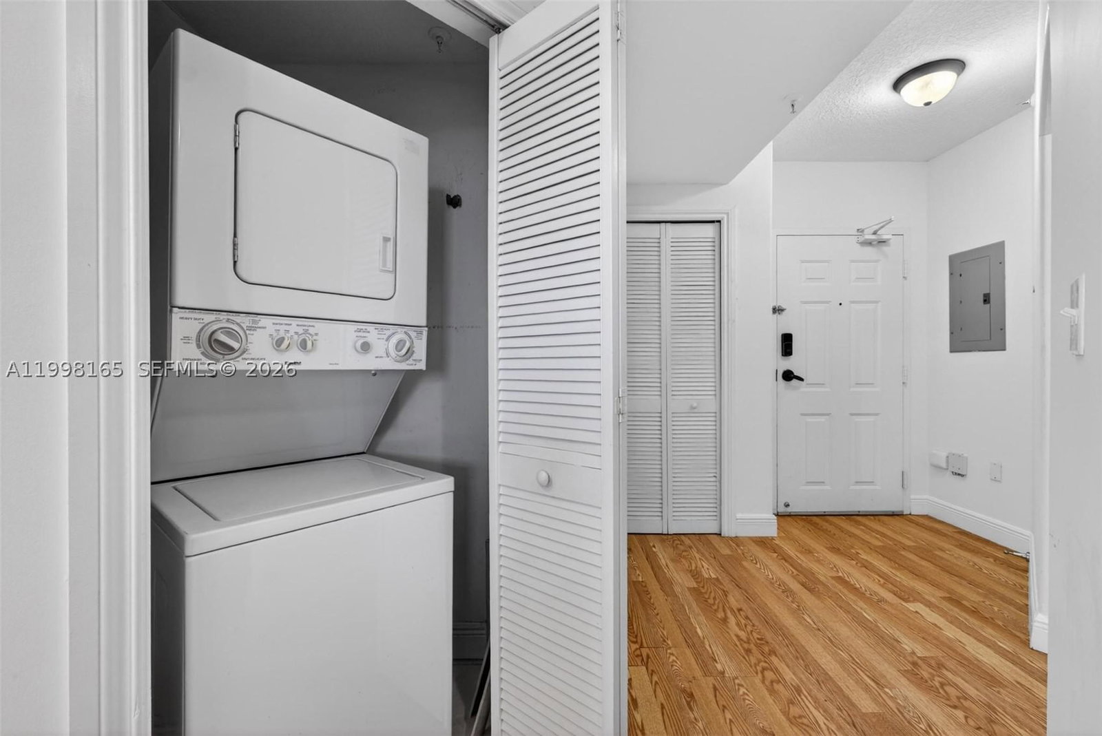 Real estate property located at 2301 27th Ave #906, Miami-dade, The Luxor Residences Cond, Miami, FL