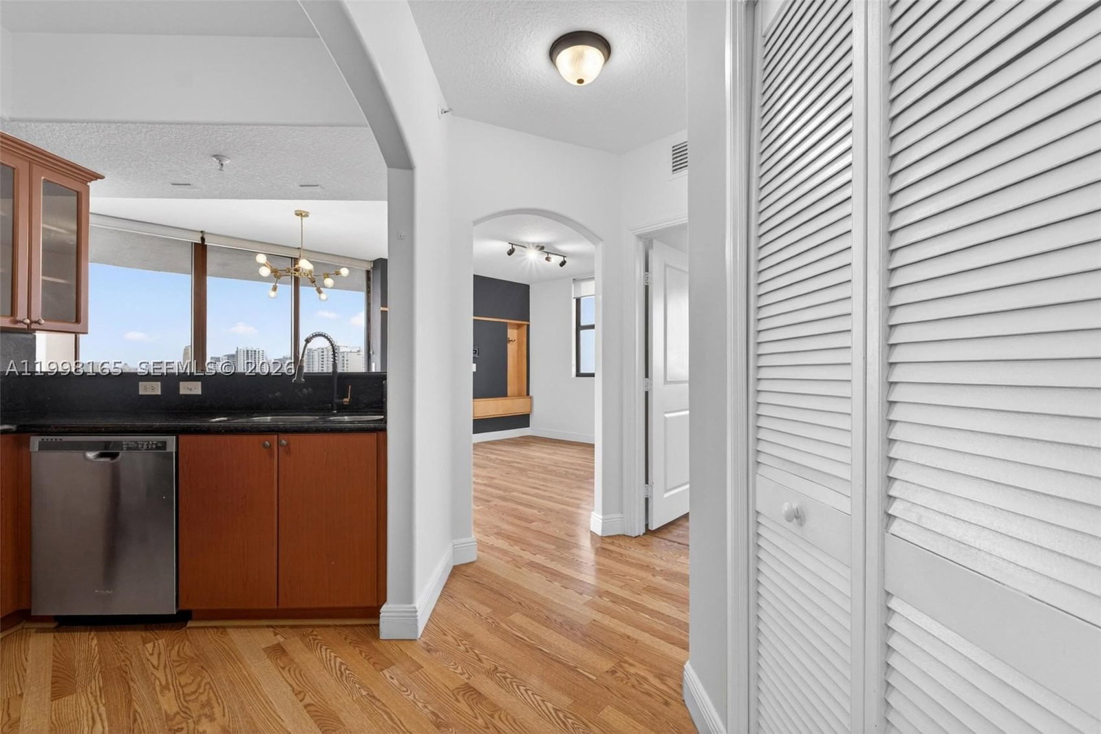 Real estate property located at 2301 27th Ave #906, Miami-dade, The Luxor Residences Cond, Miami, FL