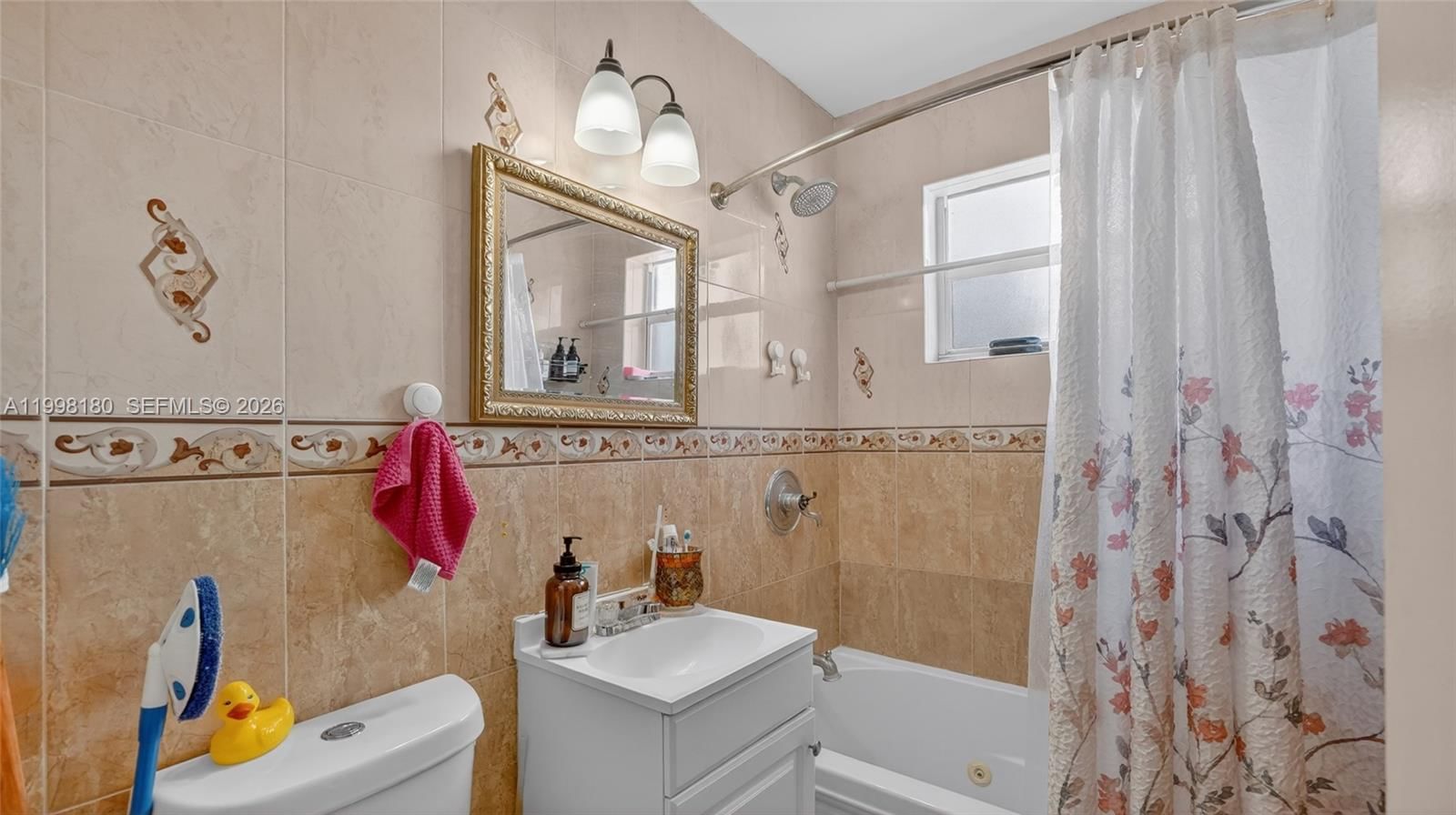 Real estate property located at 10420 35th Pl, Miami-dade, Acme Gulfair 3rd Addn .17, Miami, FL