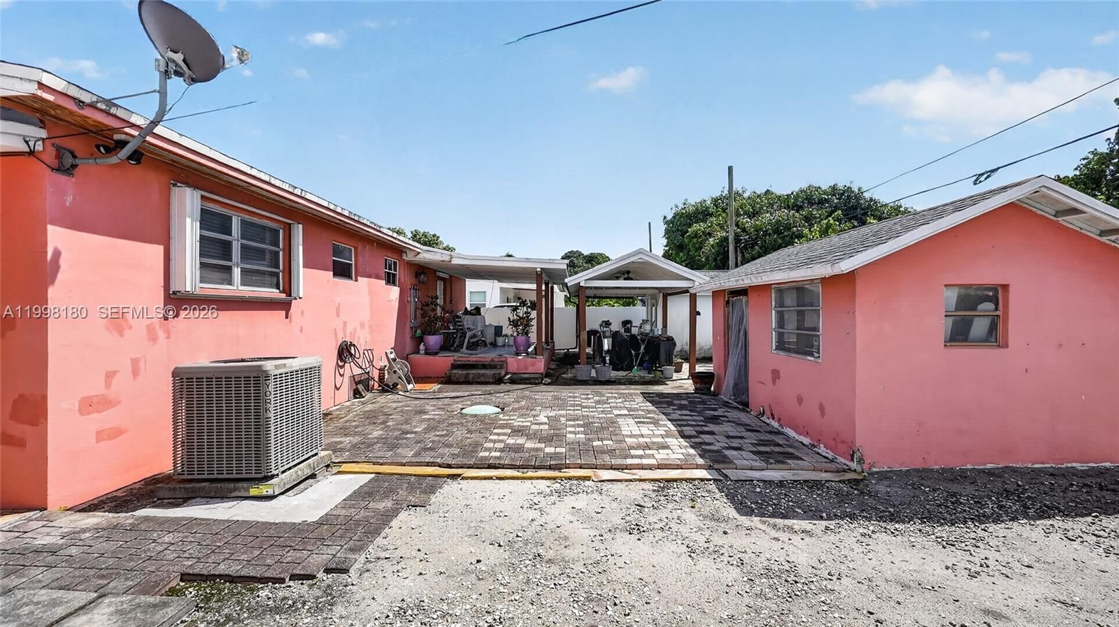Real estate property located at 10420 35th Pl, Miami-dade, Acme Gulfair 3rd Addn .17, Miami, FL