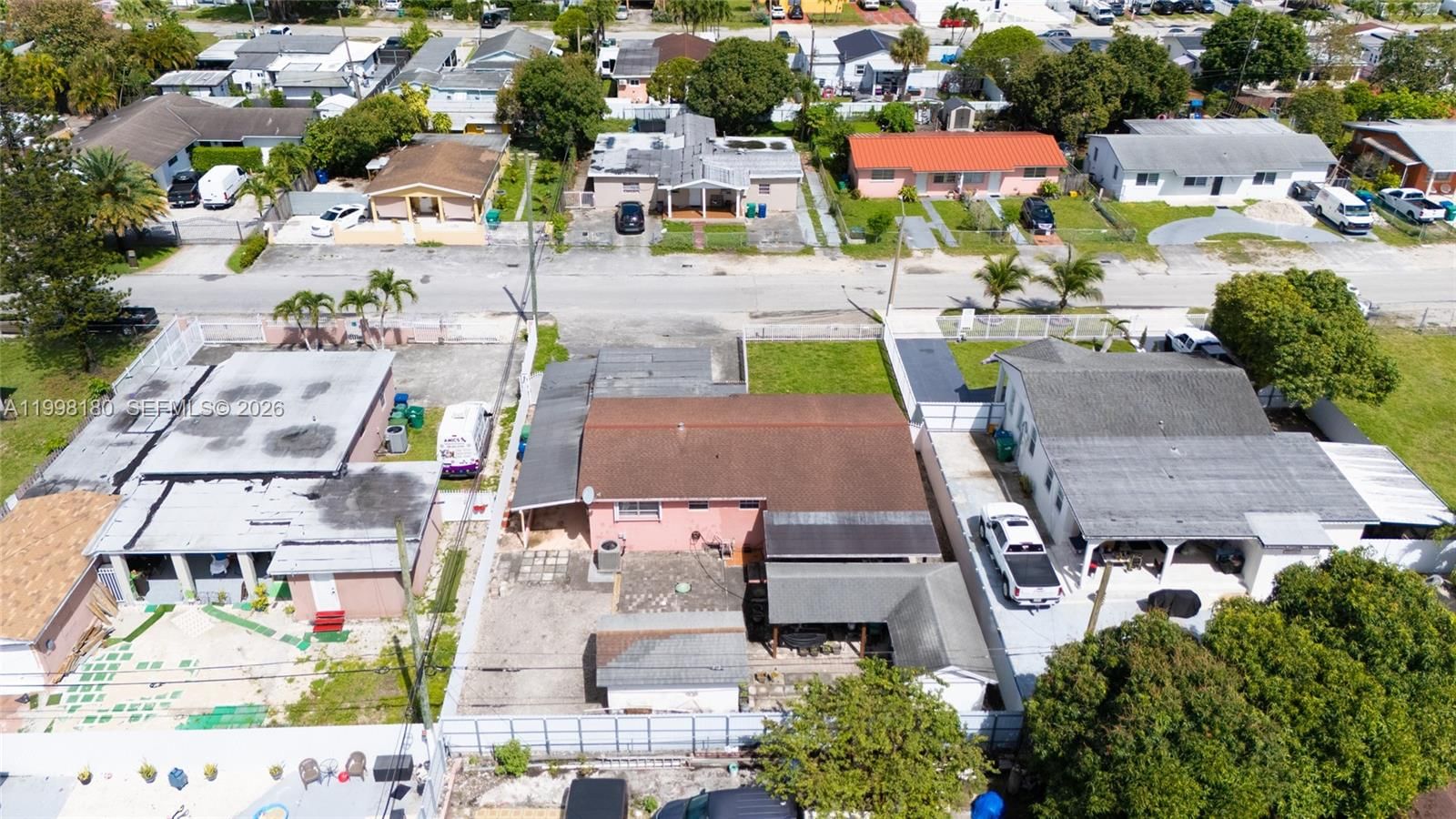 Real estate property located at 10420 35th Pl, Miami-dade, Acme Gulfair 3rd Addn .17, Miami, FL