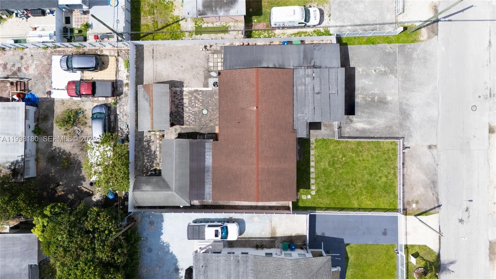 Real estate property located at 10420 35th Pl, Miami-dade, Acme Gulfair 3rd Addn .17, Miami, FL