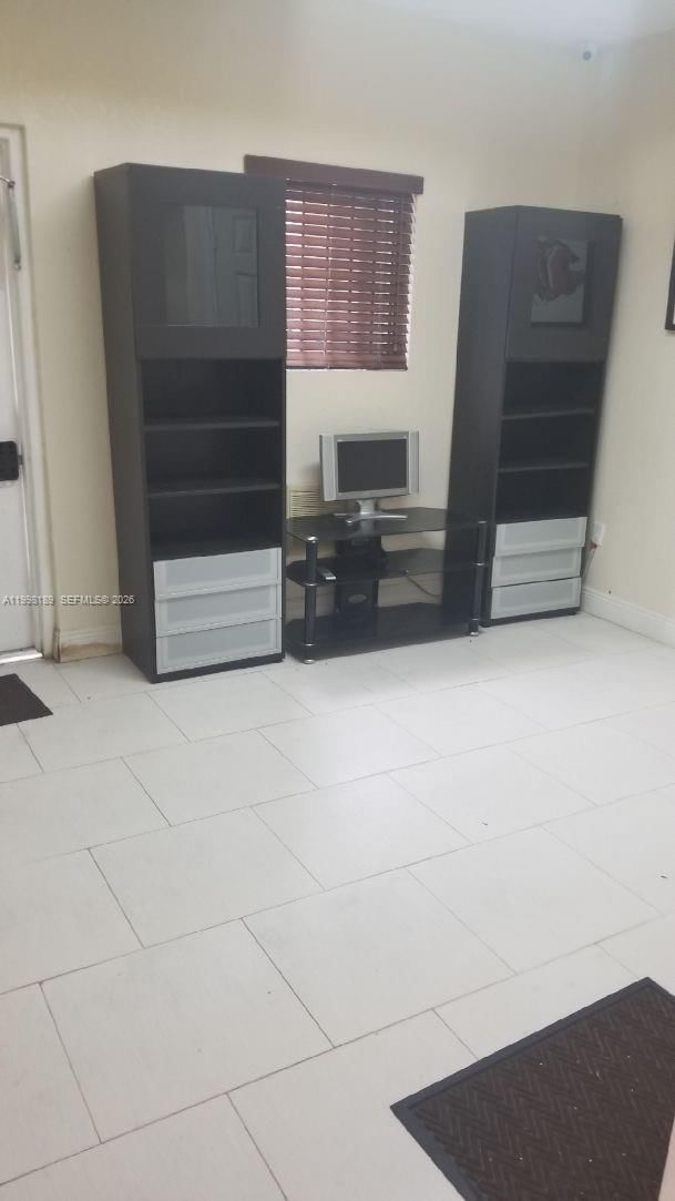 Real estate property located at 1701 37th St, Miami-dade, Hialeah, FL