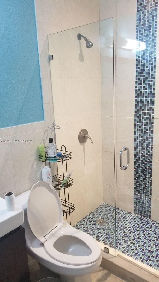 Real estate property located at 1701 37th St, Miami-dade, Hialeah, FL