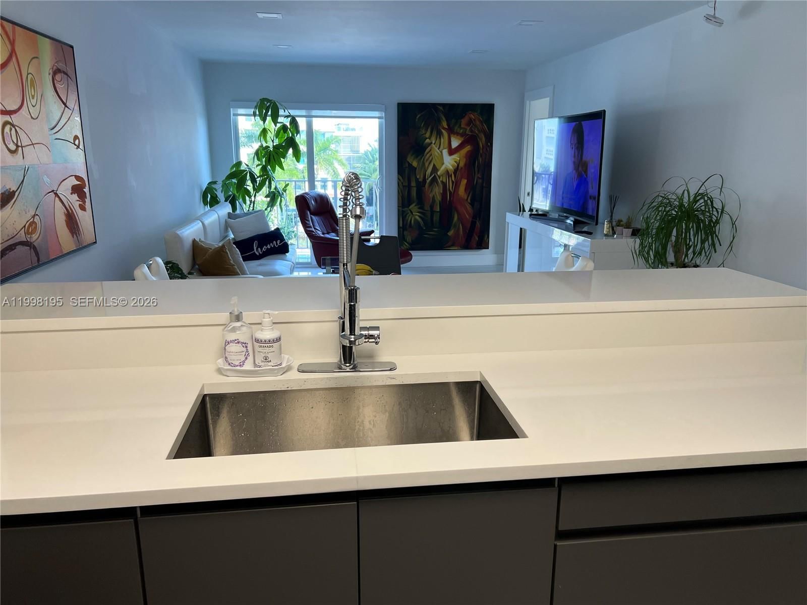 Real estate property located at 6545 Indian Creek Dr #506, Miami-dade, Clinton Condo, Miami Beach, FL