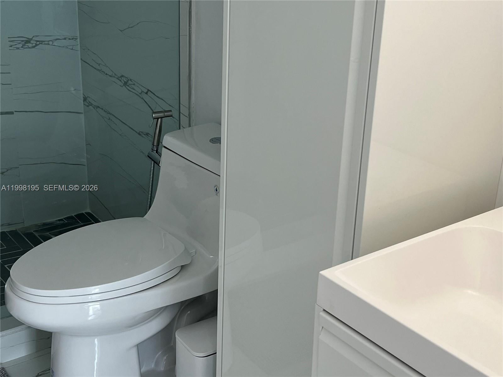 Real estate property located at 6545 Indian Creek Dr #506, Miami-dade, Clinton Condo, Miami Beach, FL