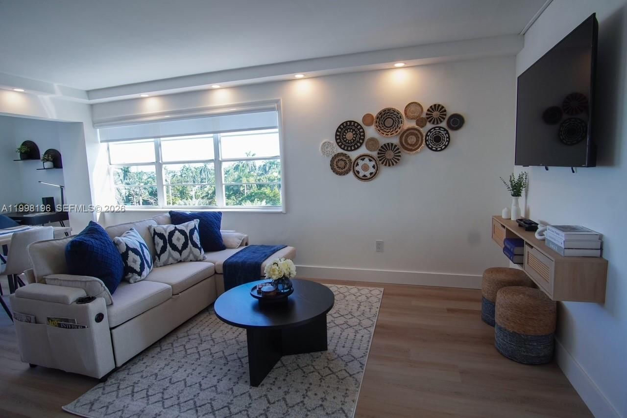 Real estate property located at 7904 West Dr #501, Miami-dade, Bayshore Yacht & Tennis C, North Bay Village, FL