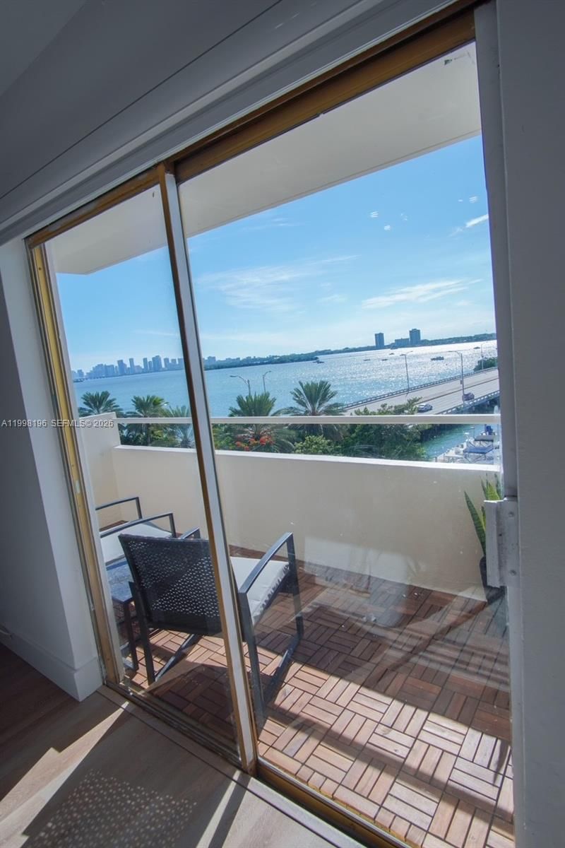 Real estate property located at 7904 West Dr #501, Miami-dade, Bayshore Yacht & Tennis C, North Bay Village, FL