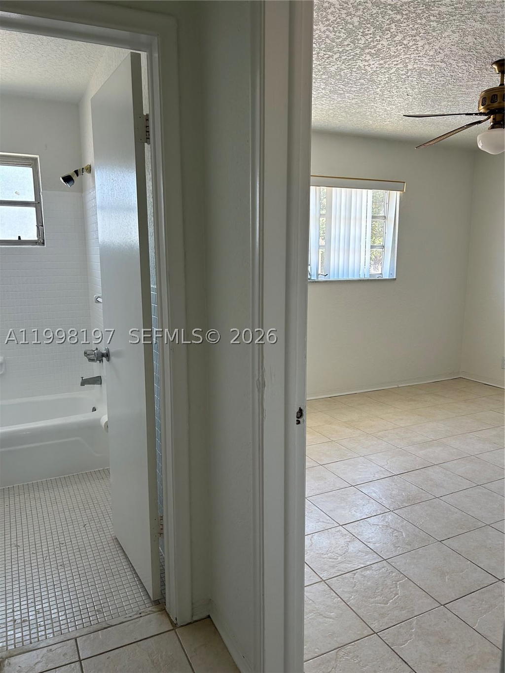 Real estate property located at 2225 Polk St #6B, Broward, Cypress Gardens Condomini, Hollywood, FL