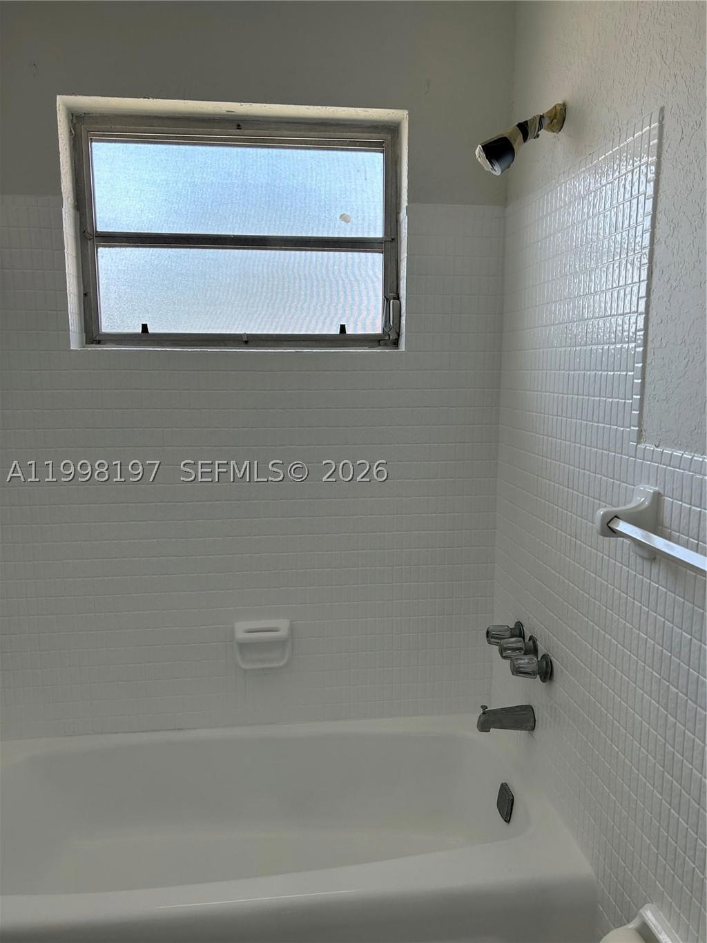 Real estate property located at 2225 Polk St #6B, Broward, Cypress Gardens Condomini, Hollywood, FL