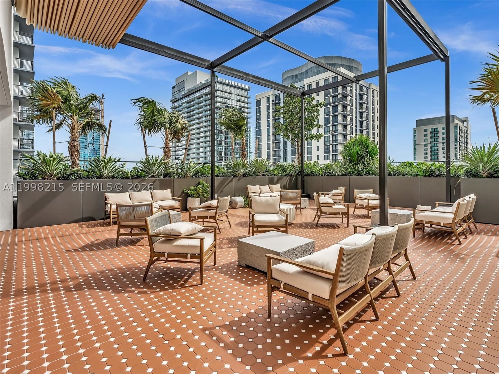 Real estate property located at 11 6th street #2214, Miami-dade, The Crosby Miami World Cen, Miami, FL