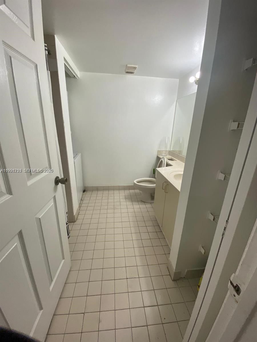 Real estate property located at 9761 46th Ter #107, Miami-dade, The Greens At Doral Condo, Doral, FL