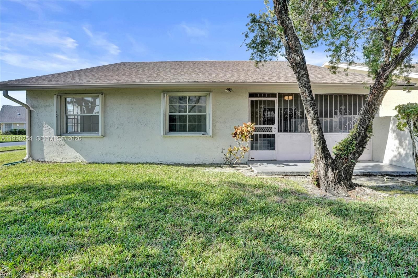 Real estate property located at 5287 Tiffany Anne Cir, Palm Beach, Cypress Lakes 10, West Palm Beach, FL