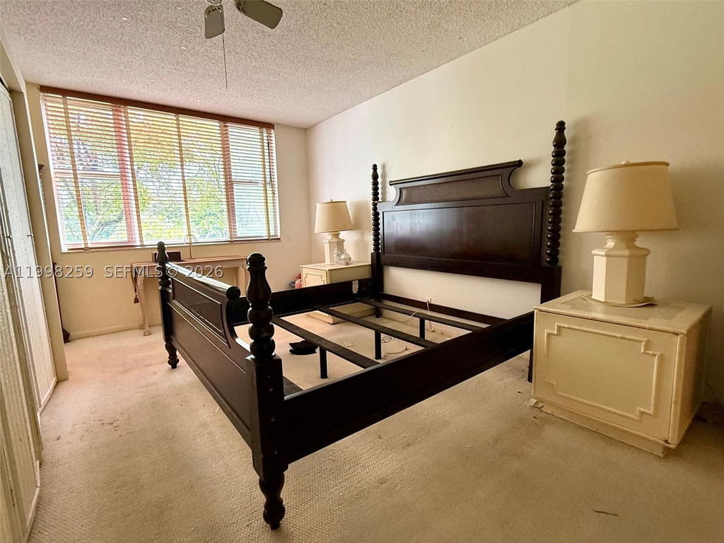 Real estate property located at 4350 Hillcrest Dr #303, Broward, Hillcrest East No 22 Cond, Hollywood, FL