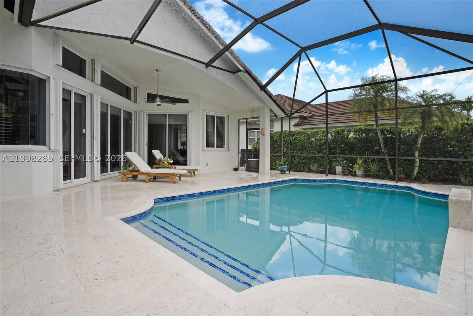 Real estate property located at 3085 Lakewood Cir, Broward, Sector 7 South -, Weston, FL