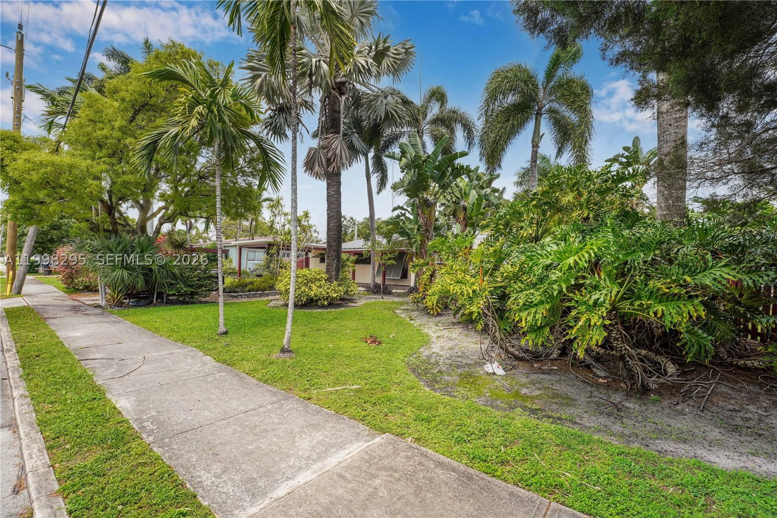 Real estate property located at 905 Mandarin Isle, Broward, South New River Isles Sec, Fort Lauderdale, FL