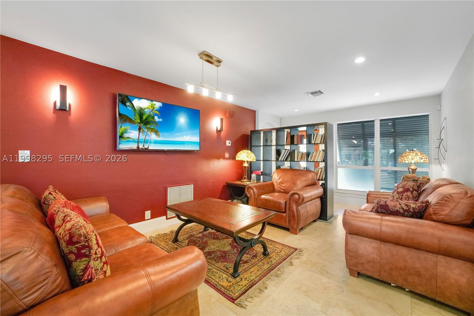 Real estate property located at 905 Mandarin Isle, Broward, South New River Isles Sec, Fort Lauderdale, FL