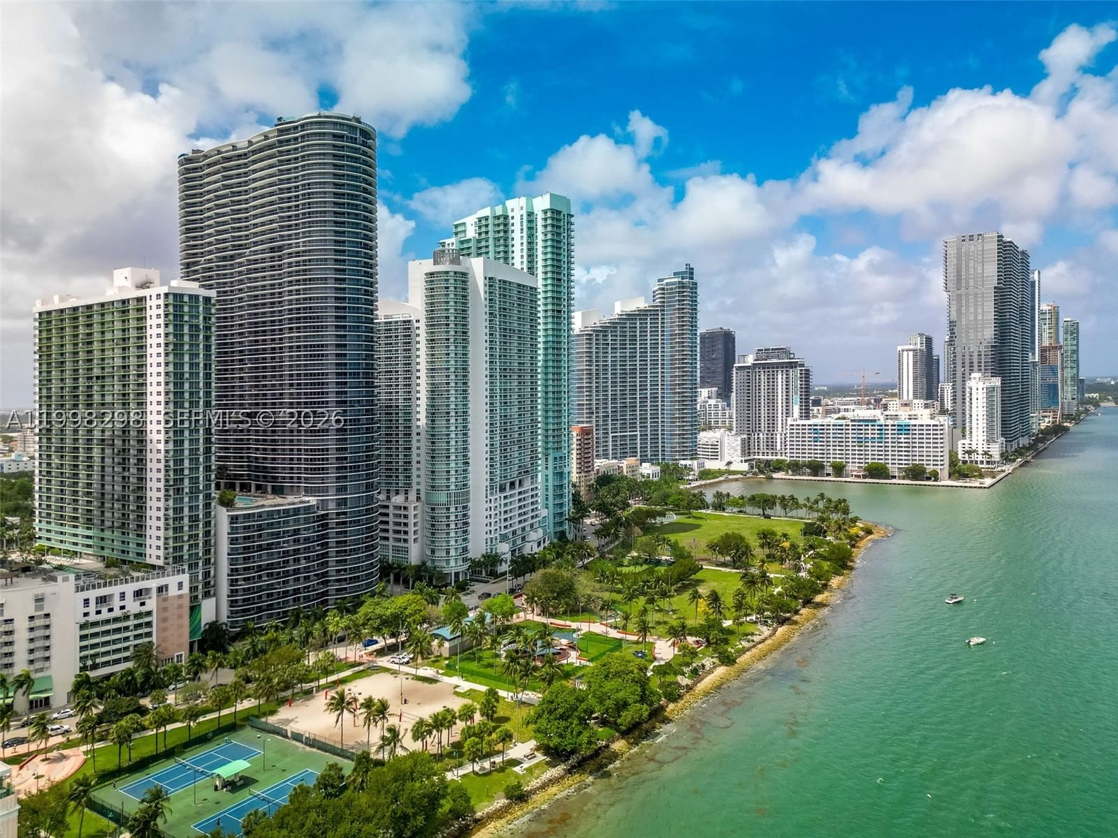 Real estate property located at 488 18th St #715, Miami-dade, Aria On The Bay Condo, Miami, FL