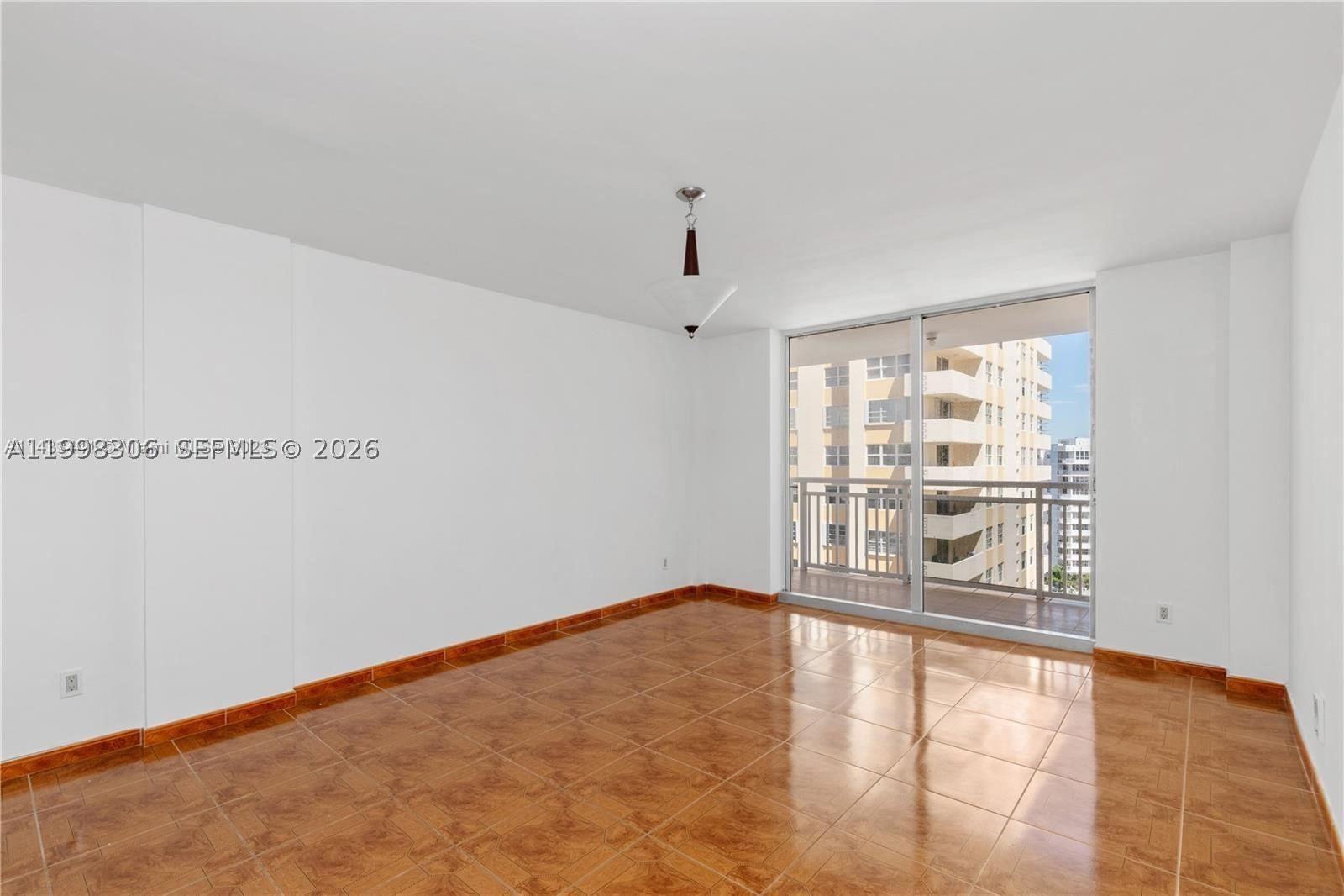 Real estate property located at 1849 Ocean Dr #1103, Broward, Plaza Towers South Condo, Hallandale Beach, FL