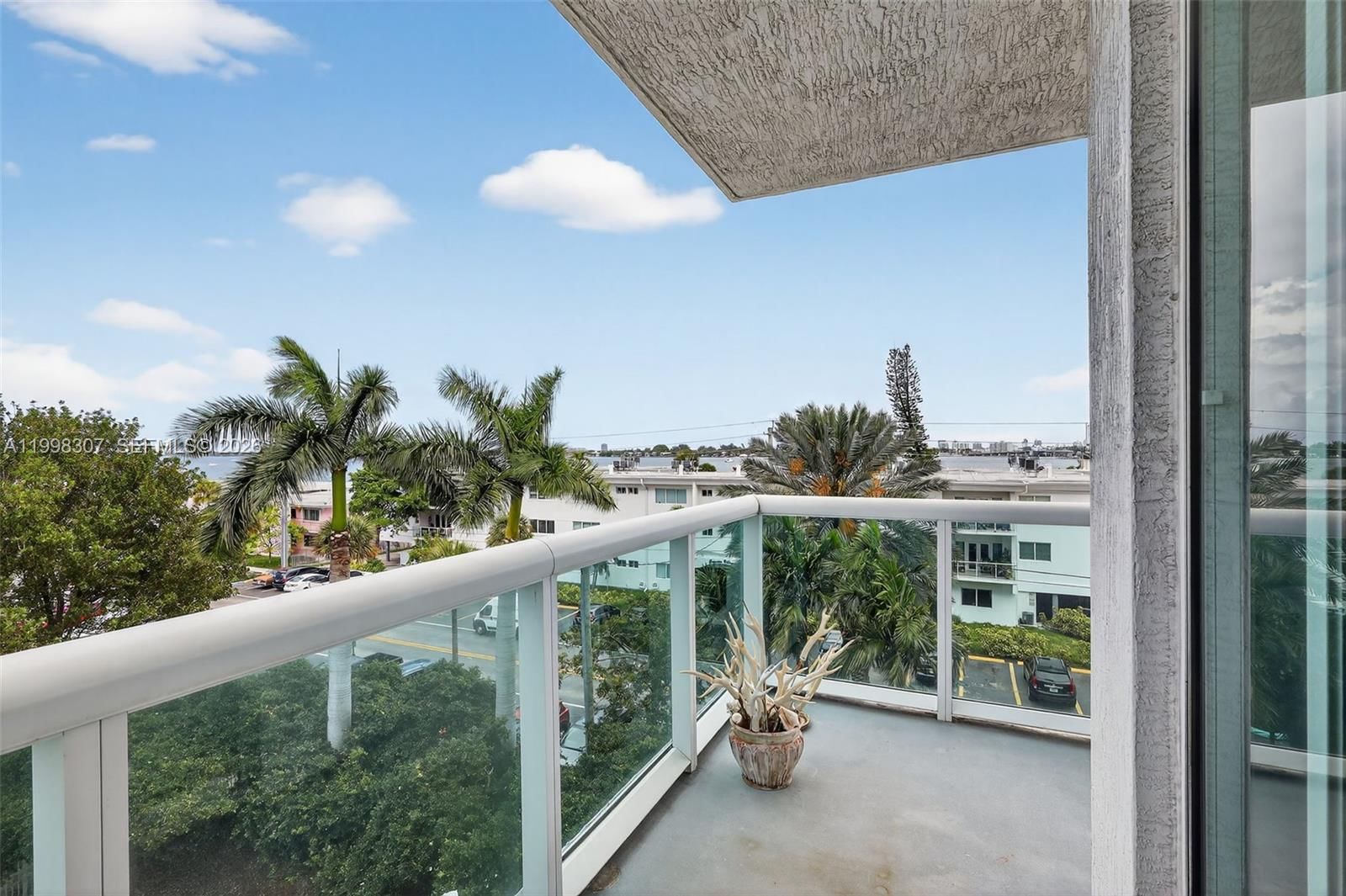 Real estate property located at 7910 Harbor Island Dr #406, Miami-dade, 360 Condo B, North Bay Village, FL