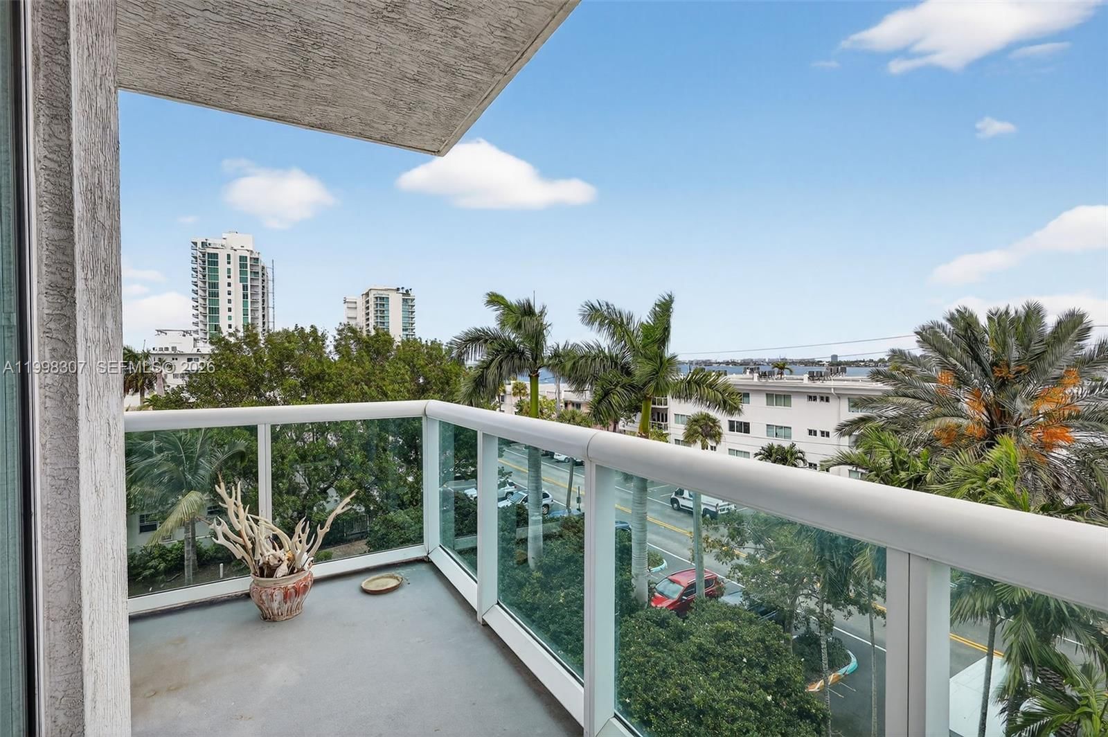 Real estate property located at 7910 Harbor Island Dr #406, Miami-dade, 360 Condo B, North Bay Village, FL