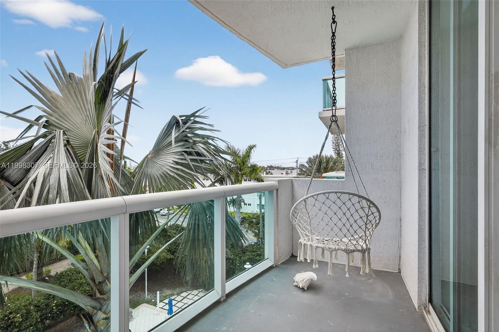 Real estate property located at 7910 Harbor Island Dr #406, Miami-dade, 360 Condo B, North Bay Village, FL