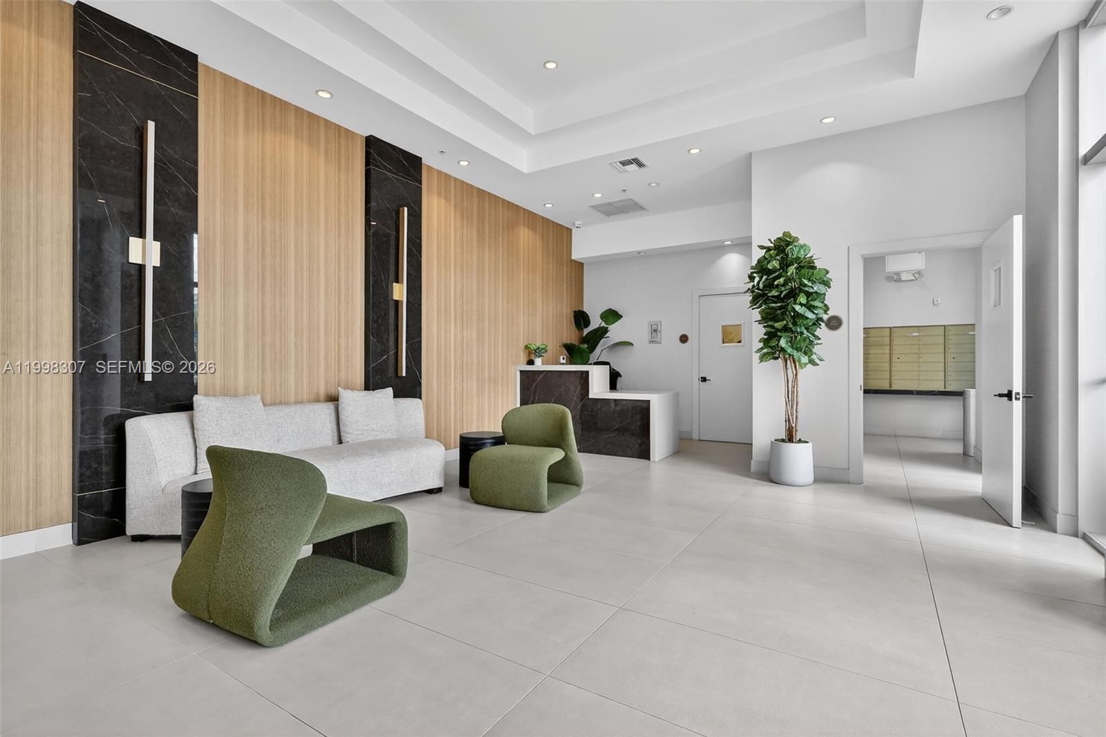 Real estate property located at 7910 Harbor Island Dr #406, Miami-dade, 360 Condo B, North Bay Village, FL