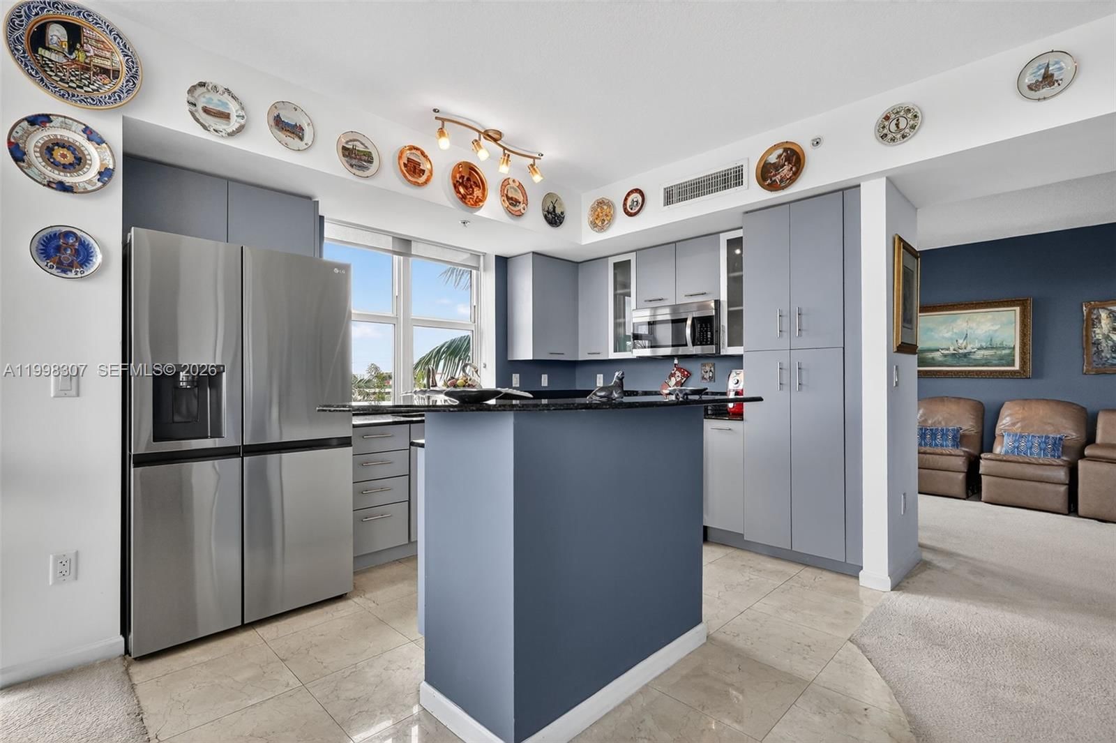 Real estate property located at 7910 Harbor Island Dr #406, Miami-dade, 360 Condo B, North Bay Village, FL