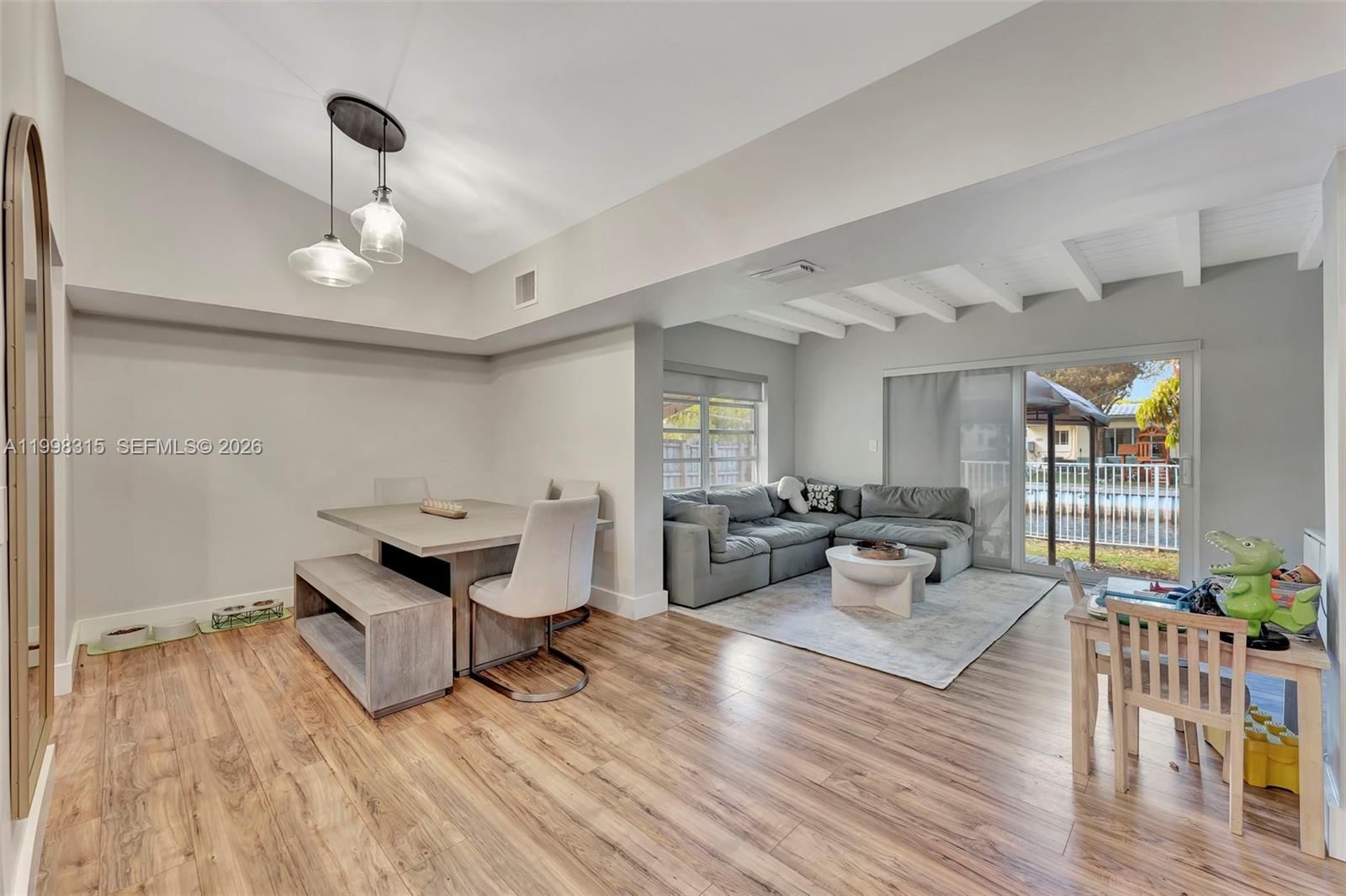 Real estate property located at 3043 Hayes Street, Broward, Lakeview Heights No 2, Hollywood, FL